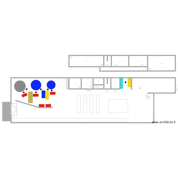 Bricomarché Guer 1. Plan de 14 pièces et 1071 m2