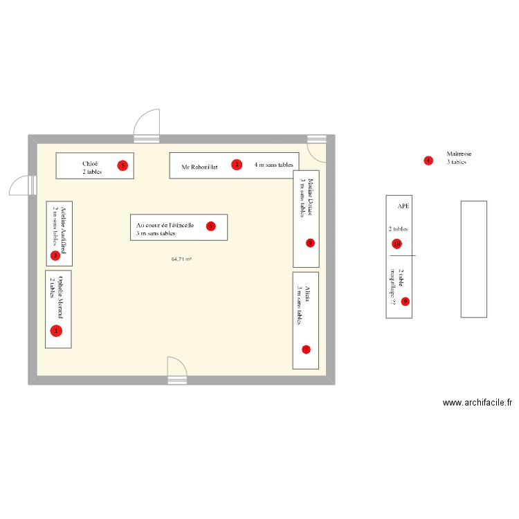 marche de noel. Plan de 1 pièce et 65 m2