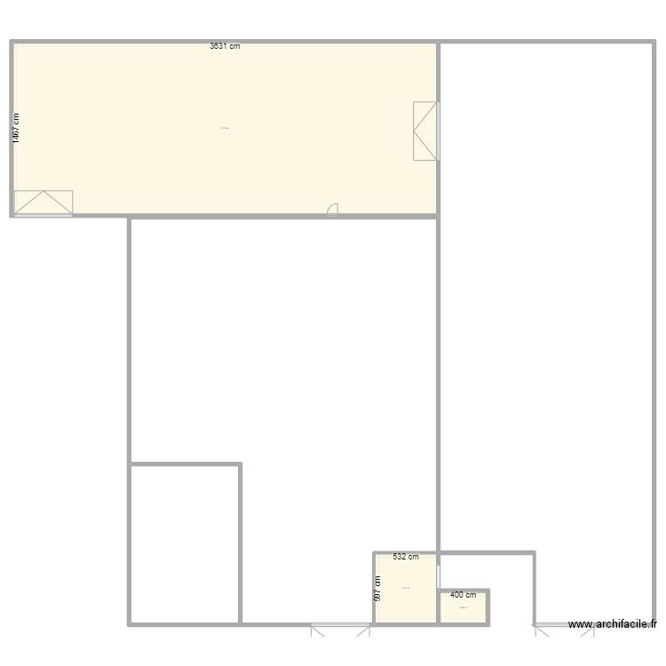 garage . Plan de 3 pièces et 575 m2