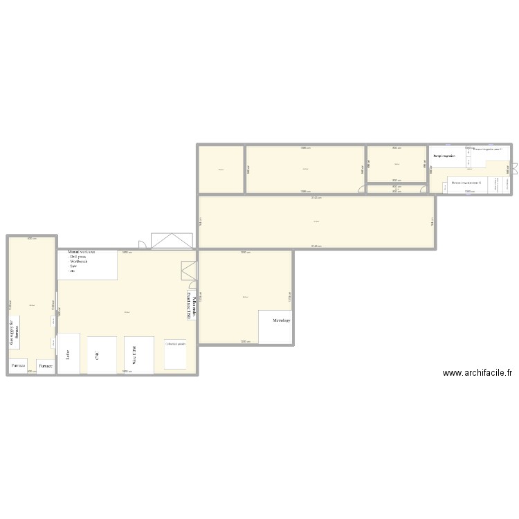 TS TEC. Plan de 9 pièces et 1057 m2