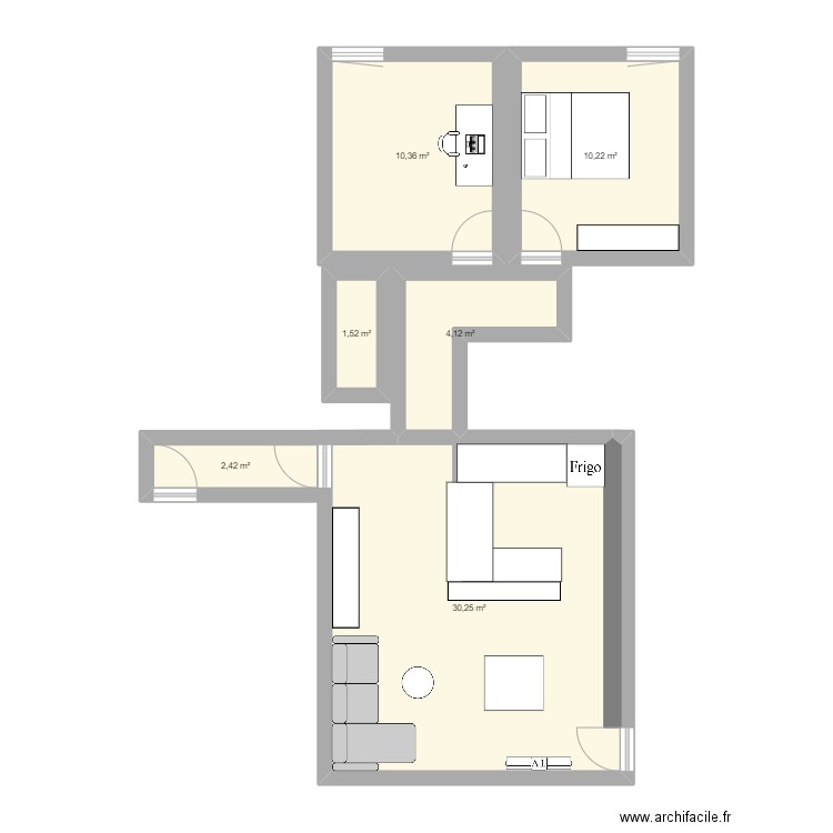 Futur potentiel appartement. Plan de 6 pièces et 59 m2