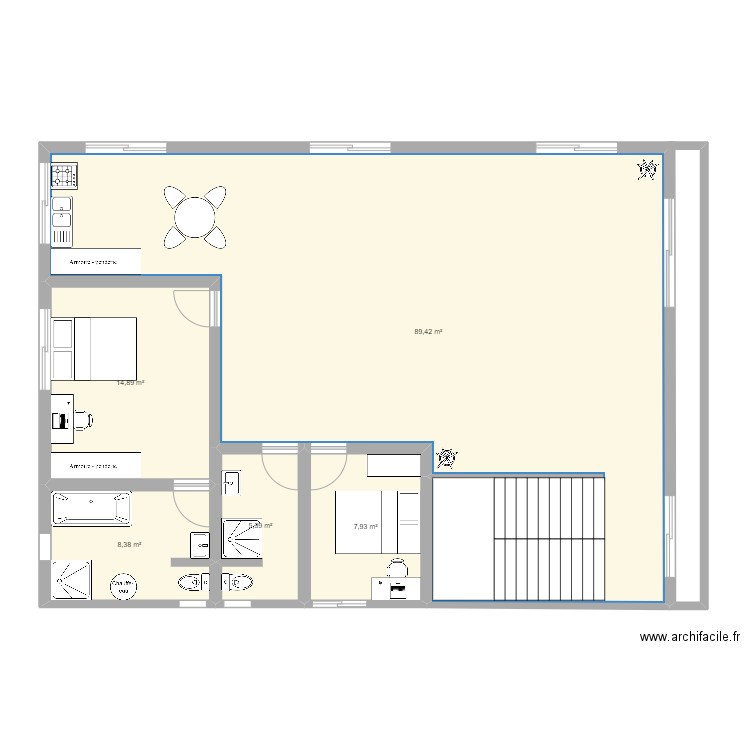 Mahanoro. Plan de 5 pièces et 126 m2