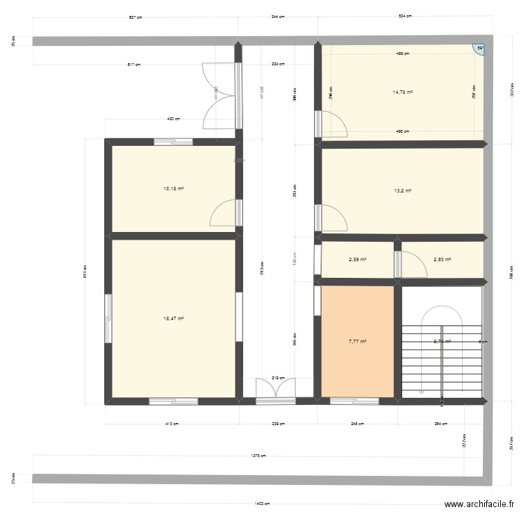 PLAN MAISON. Plan de 8 pièces et 79 m2