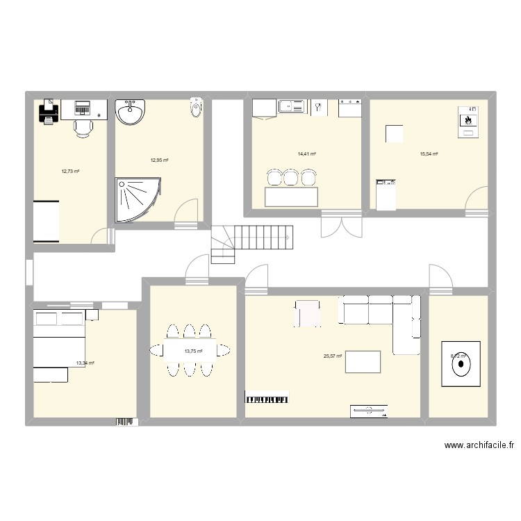 Anglais. Plan de 8 pièces et 117 m2