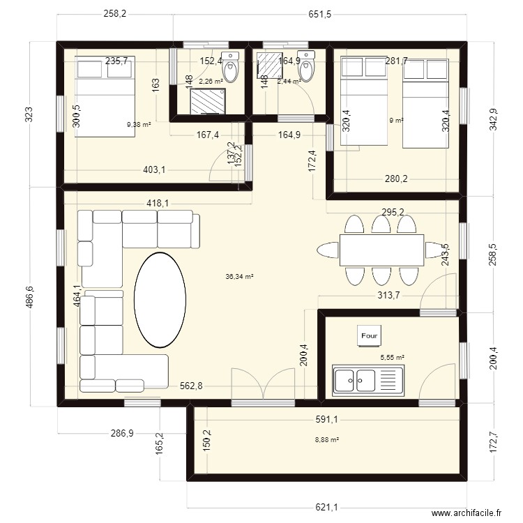 VILLA  2 CHAMBRES SALON  DOUCHES CUISINE. Plan de 7 pièces et 74 m2