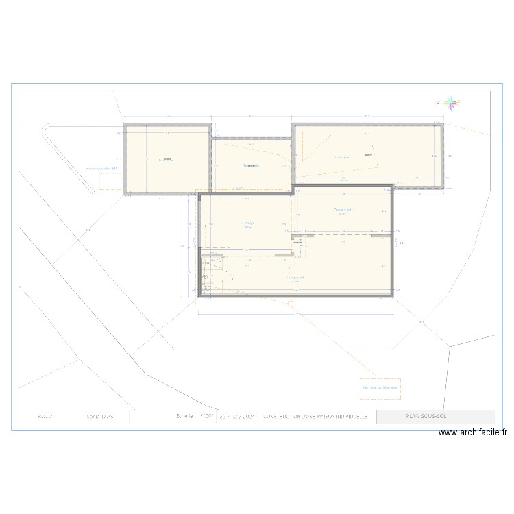 JULIO Sous sol. Plan de 4 pièces et 282 m2