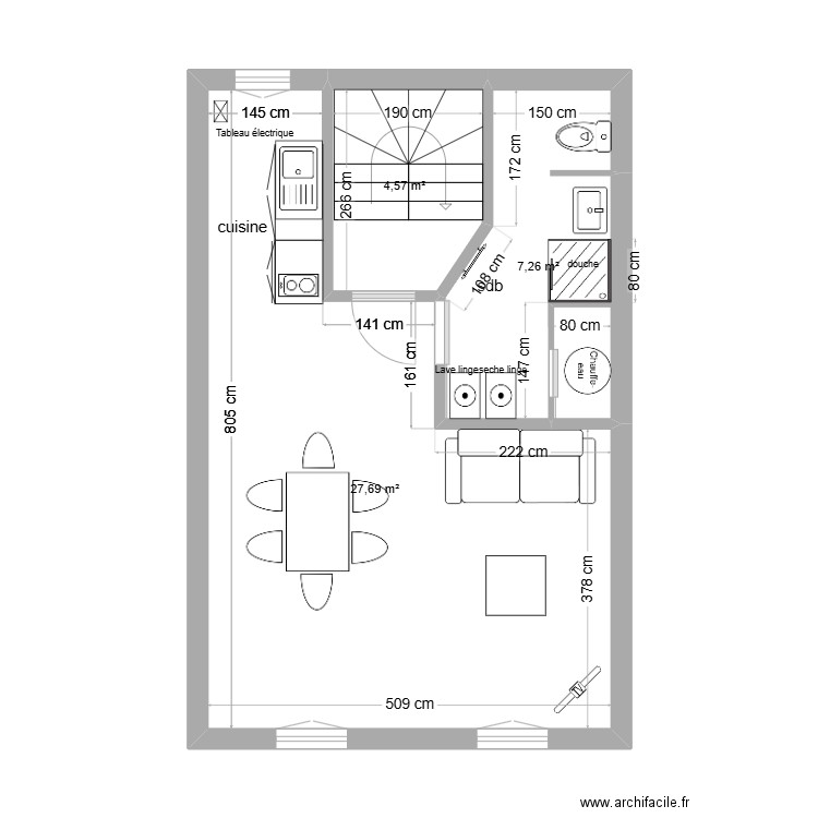 Rez de chaussée. Plan de 3 pièces et 40 m2