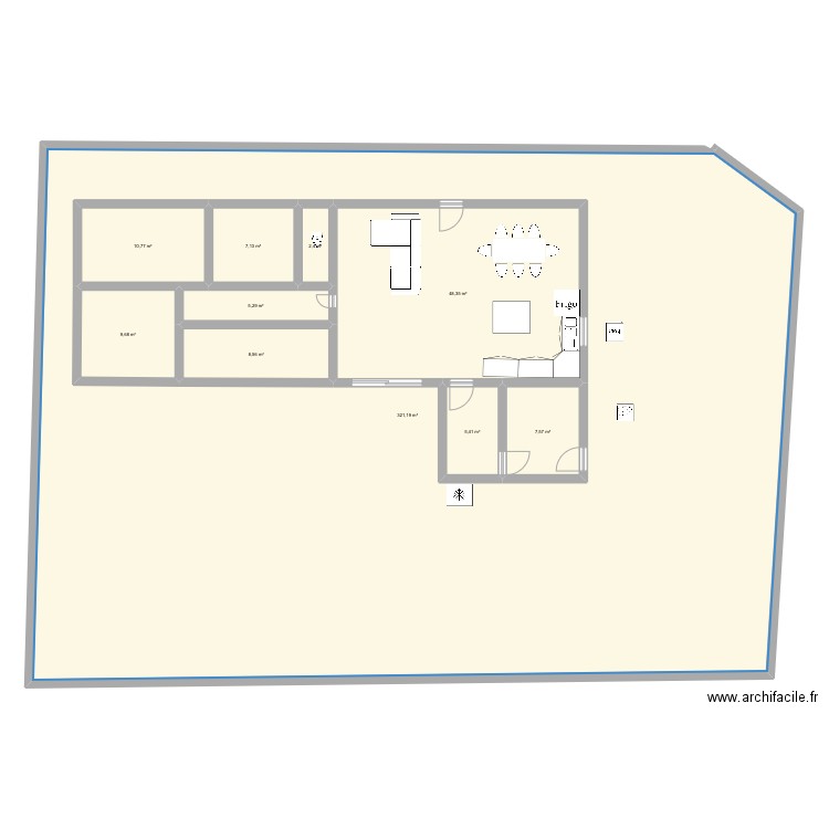 Maison en L. Plan de 10 pièces et 554 m2