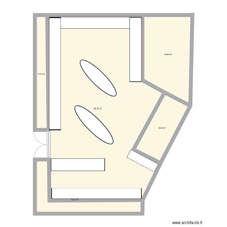 Chloé. Plan de 5 pièces et 142 m2