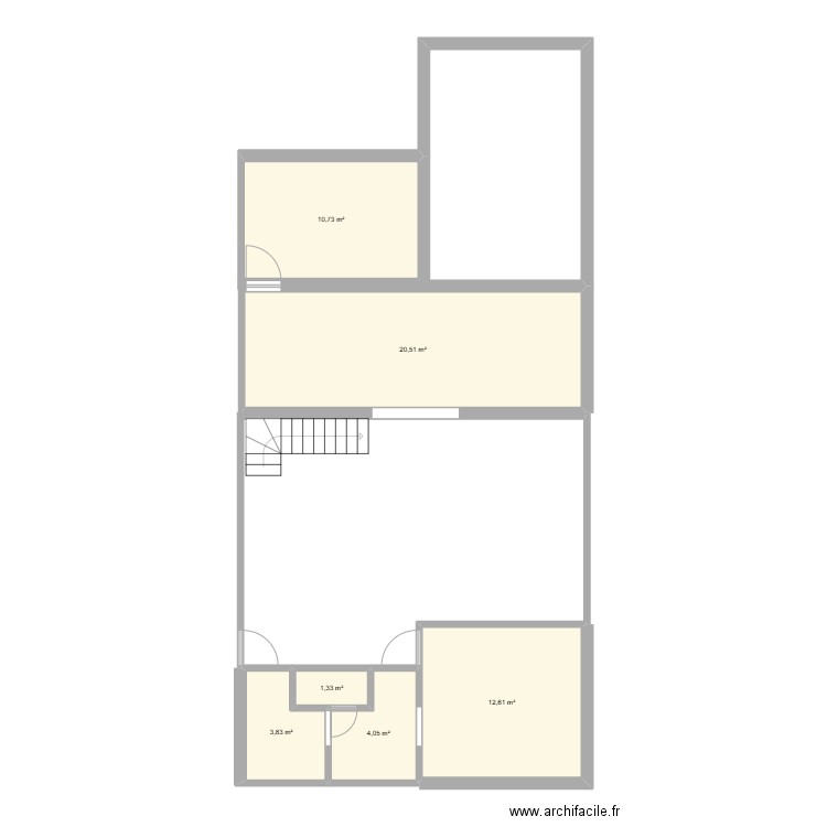 maison. Plan de 6 pièces et 53 m2