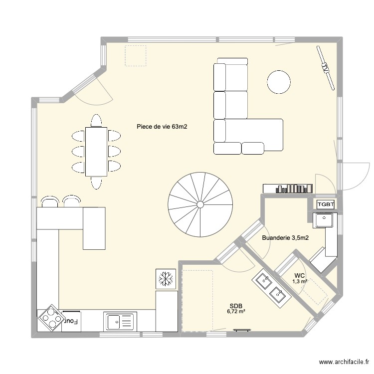 Racaille Home. Plan de 5 pièces et 70 m2