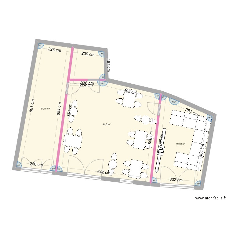 WHOLE CAKE ISLAND. Plan de 3 pièces et 85 m2