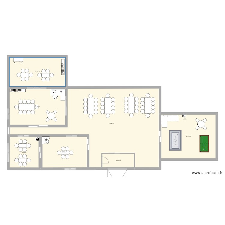 Atelier initial. Plan de 6 pièces et 143 m2