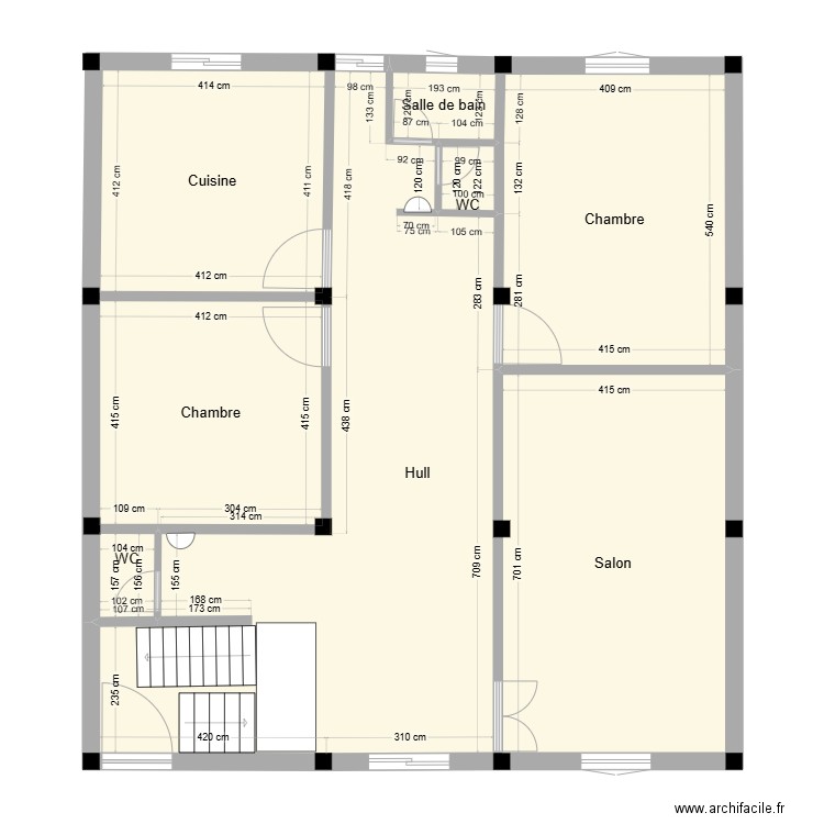 ali mison. Plan de 8 pièces et 140 m2