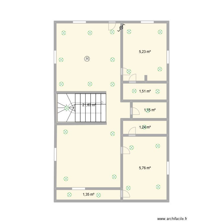 raph. Plan de 7 pièces et 38 m2