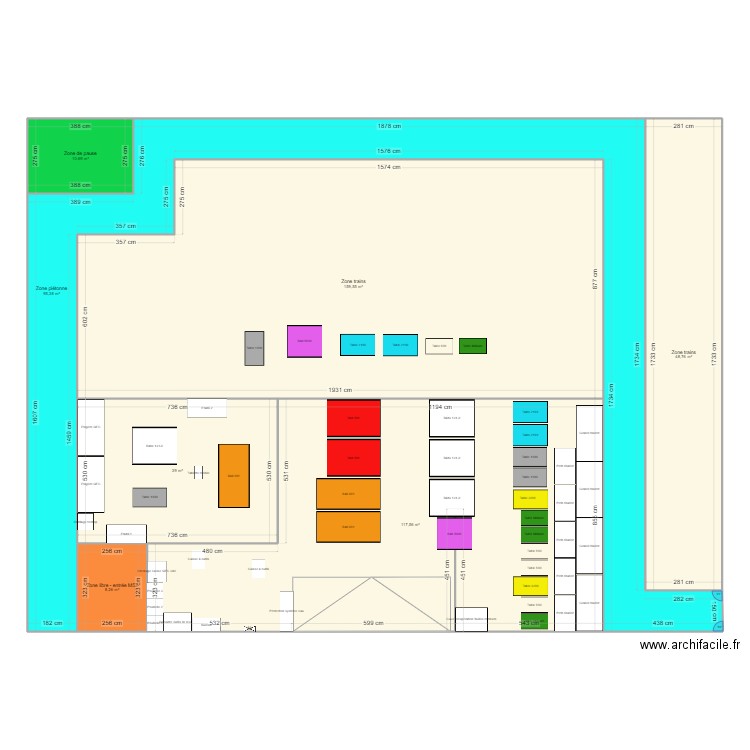 Installation selon nouvelle confirguration v3. Plan de 7 pièces et 479 m2