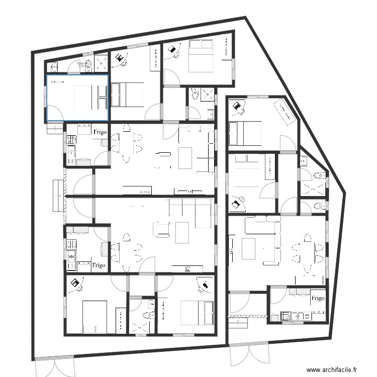 NKOMBO YOLANDE 2. Plan de 25 pièces et 416 m2