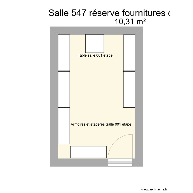 Salle 547 fournitures de bureau. Plan de 1 pièce et 10 m2