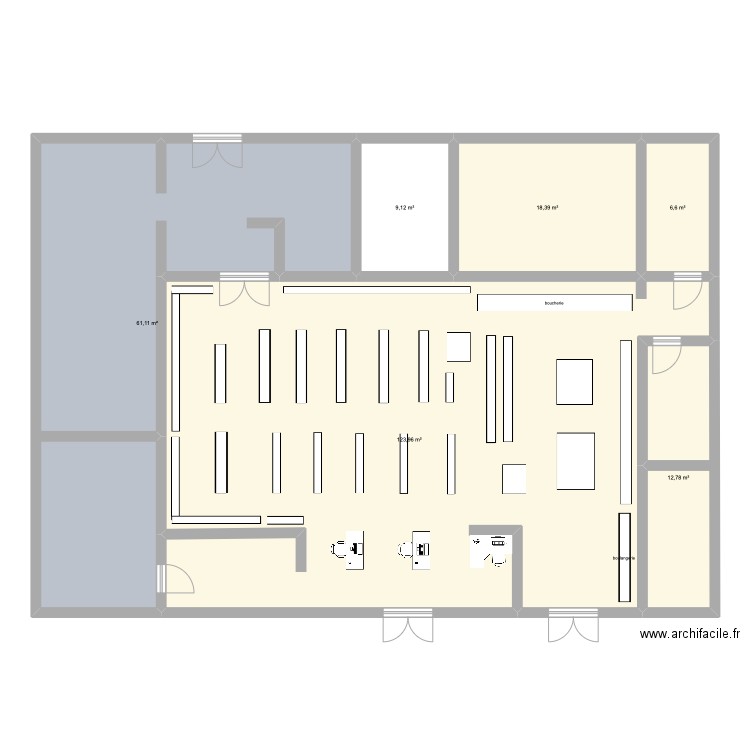 carrefour stage. Plan de 6 pièces et 232 m2