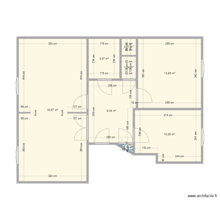 appartement DND v1. Plan de 8 pièces et 70 m2