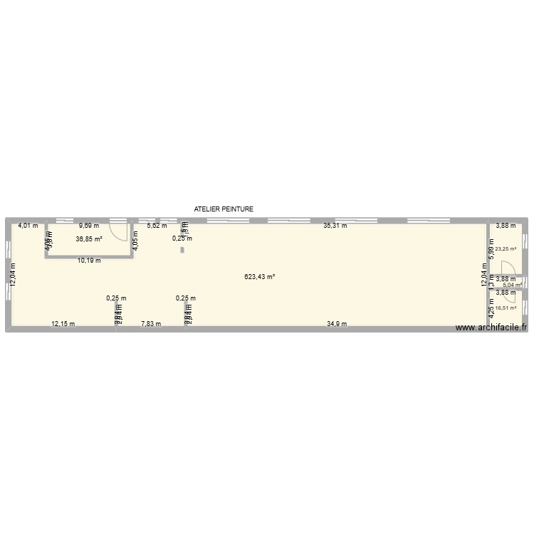 Atelier peinture MERCEDES 1. Plan de 5 pièces et 705 m2