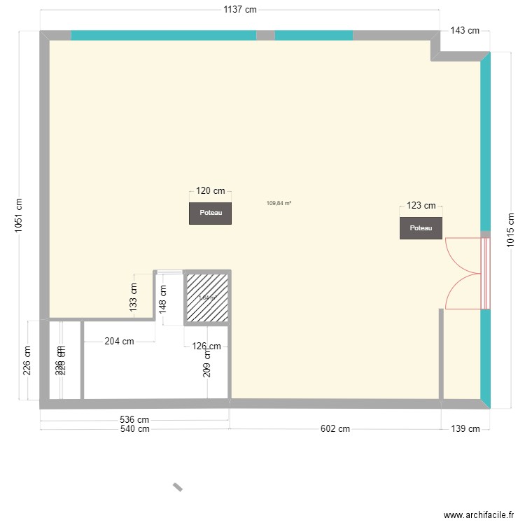 Boutique avant travaux. Plan de 2 pièces et 111 m2