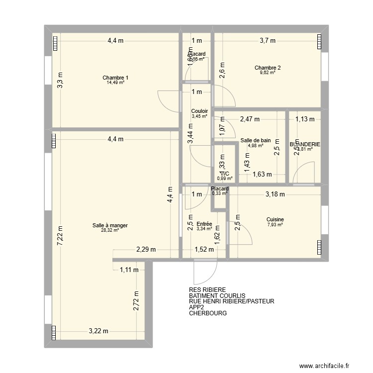 BAT COURLIS APP2. Plan de 11 pièces et 78 m2