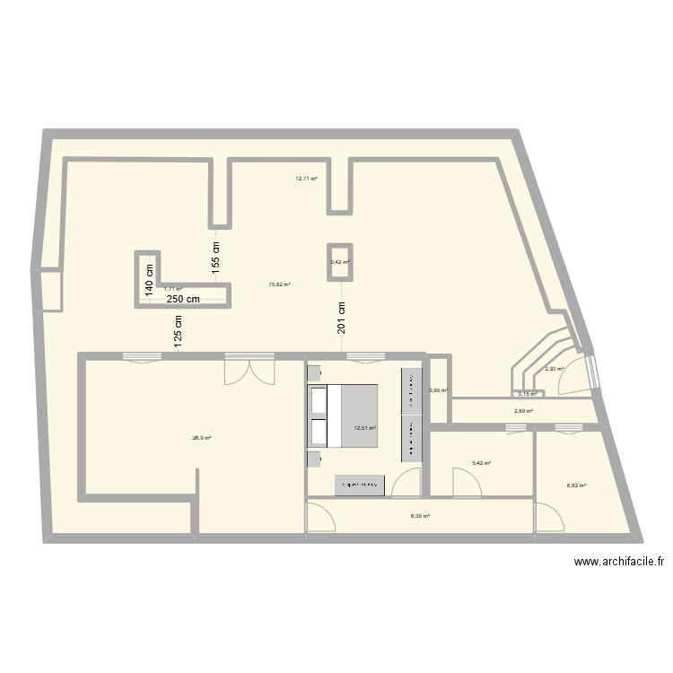 Menton. Plan de 13 pièces et 159 m2