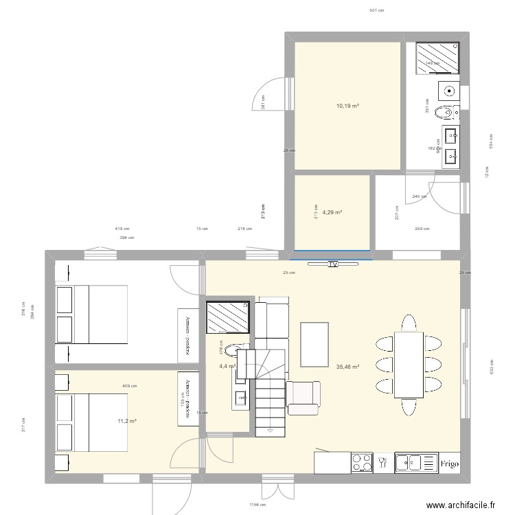 Closerie. Plan de 5 pièces et 66 m2