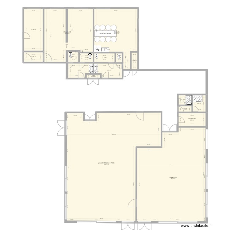 Bloc 6 RDC (partage pour modification). Plan de 17 pièces et 351 m2