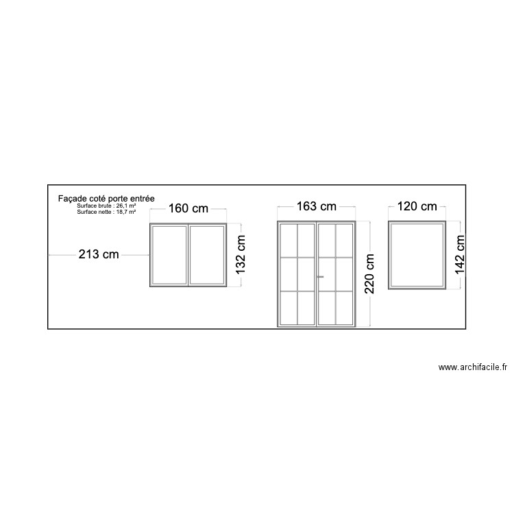 Façade sud coté entrée. Plan de 0 pièce et 0 m2