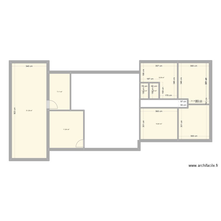 RENO. Plan de 8 pièces et 91 m2