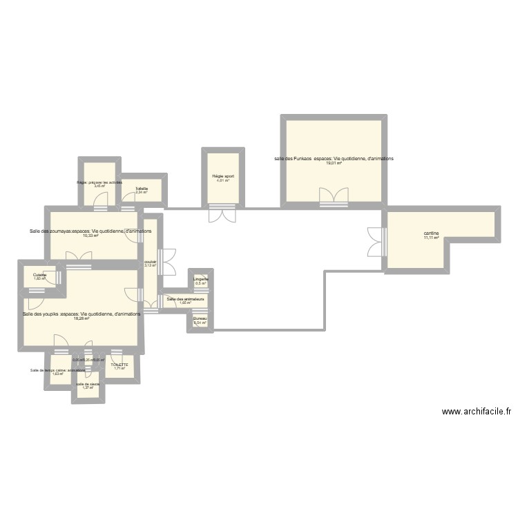 croq la vie. Plan de 18 pièces et 81 m2