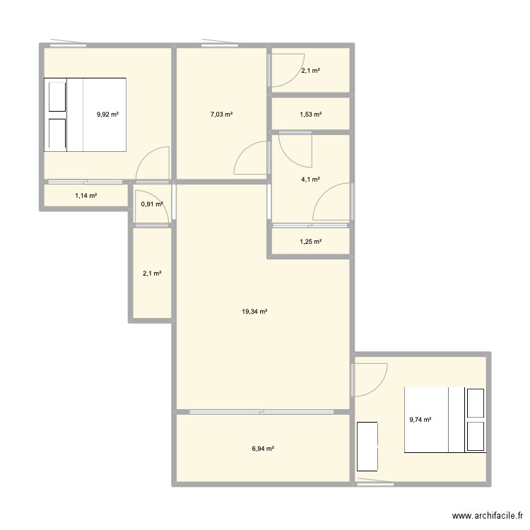 St Antoine. Plan de 12 pièces et 66 m2