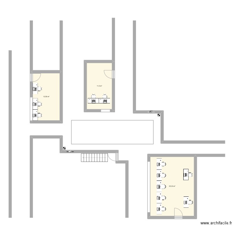 ACCUEIL CENTRAL. Plan de 3 pièces et 49 m2