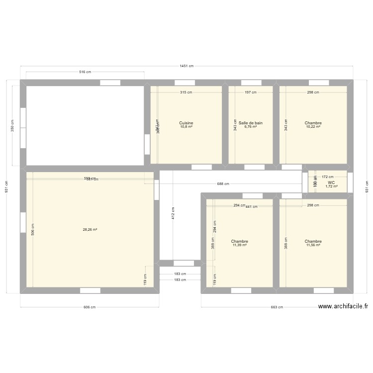 Maison. Plan de 7 pièces et 81 m2