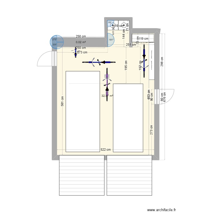 Garage. Plan de 2 pièces et 33 m2