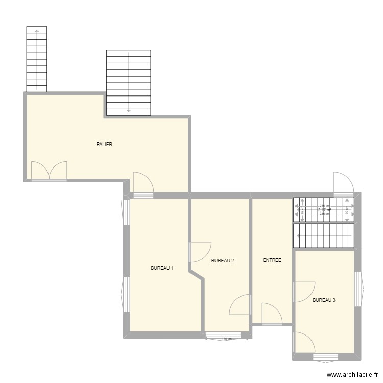 entresol. Plan de 0 pièce et 0 m2