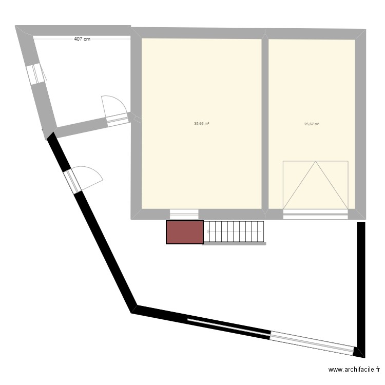 Garage + habitation. Plan de 2 pièces et 61 m2