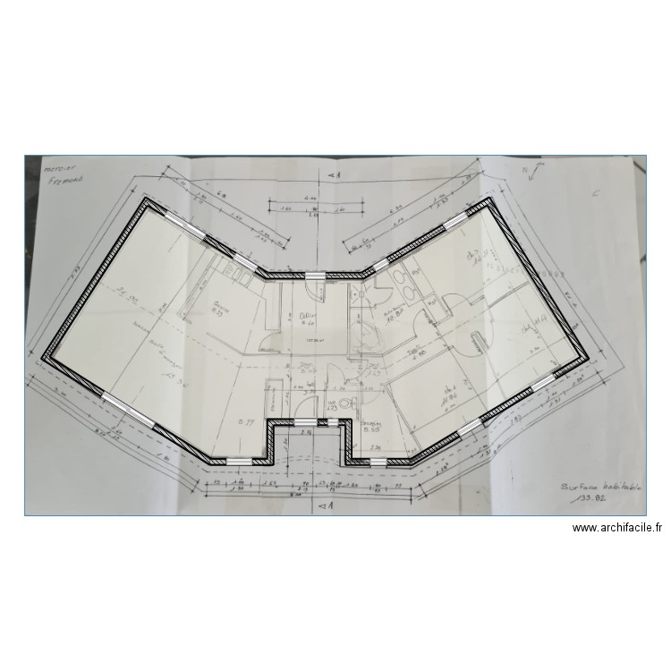 Maison Saint-Amant de Nouère. Plan de 1 pièce et 138 m2