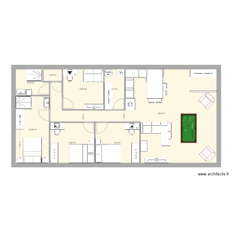 maison long. Plan de 8 pièces et 102 m2