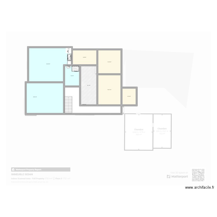 1er etage. Plan de 9 pièces et 158 m2