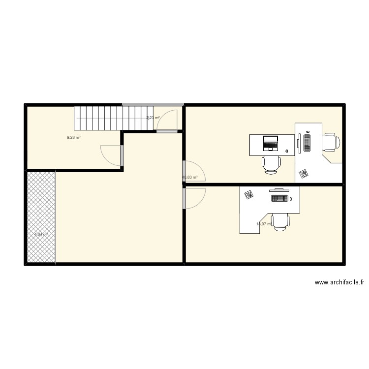 atelier. Plan de 5 pièces et 75 m2