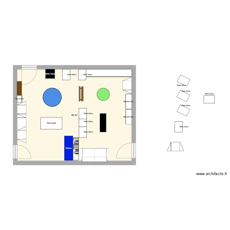 Classe 2 -. Plan de 1 pièce et 45 m2