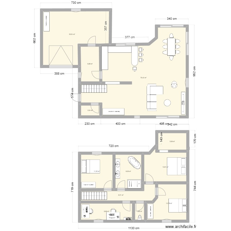 Maison2. Plan de 12 pièces et 180 m2