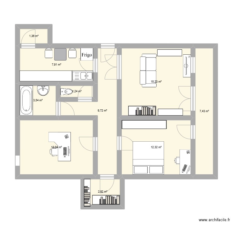 Avant mesures. Plan de 10 pièces et 75 m2