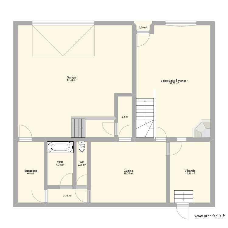 Maison2. Plan de 10 pièces et 132 m2