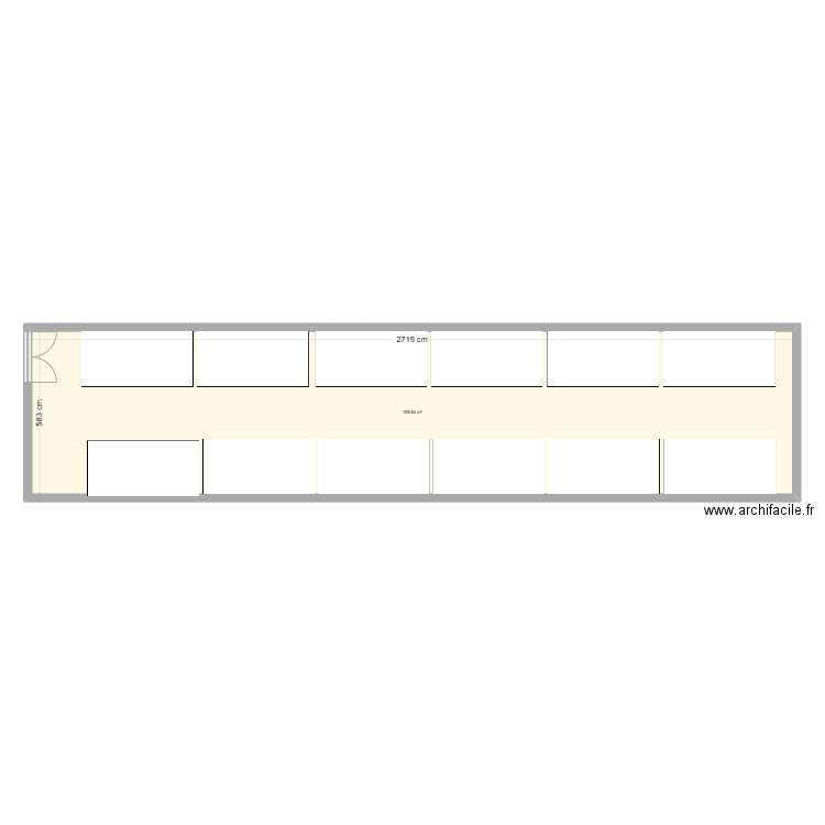 Autobus. Plan de 1 pièce et 159 m2