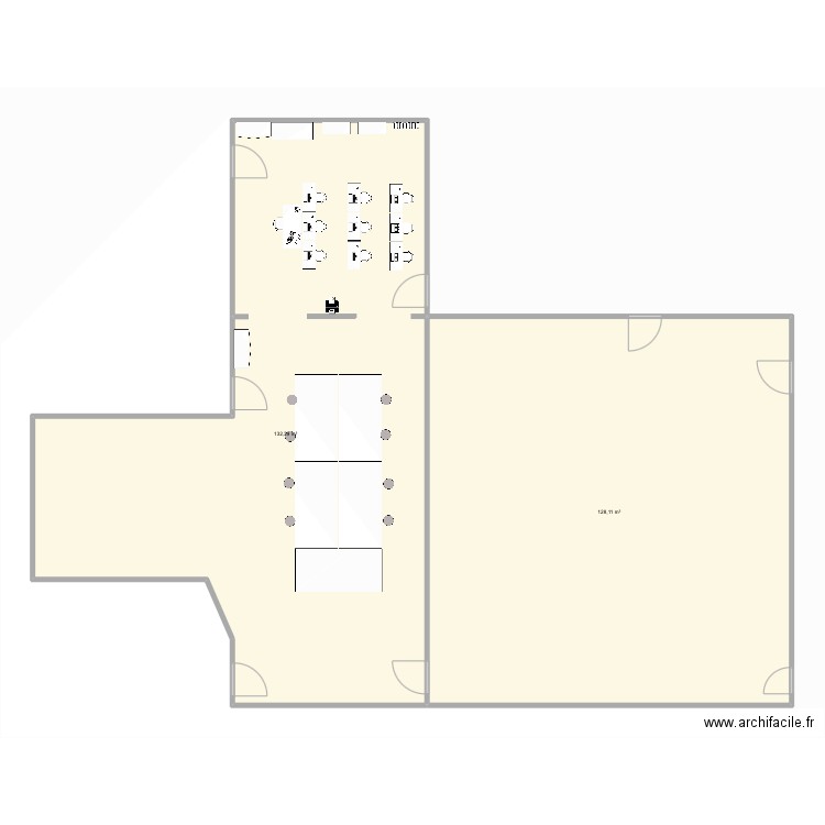 La chataigneraie. Plan de 2 pièces et 260 m2