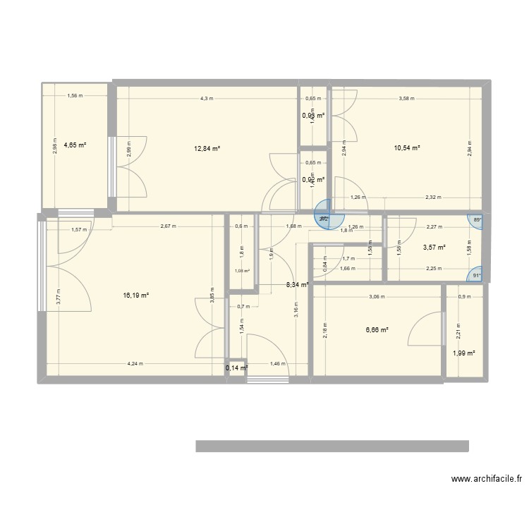 La madeleine Avant. Plan de 12 pièces et 68 m2